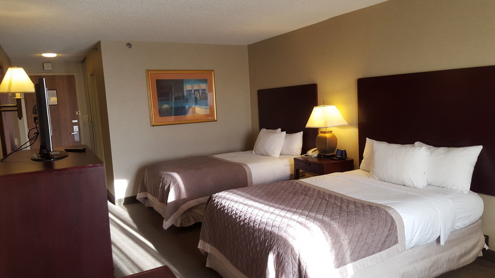 מלון College Park Ramada Plaza By Wyndham Atlanta Airport מראה חיצוני תמונה